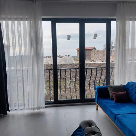 Badem çiçeği Ve Zeytin çiçeği Villa *